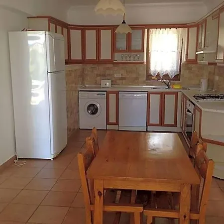 Sleeps 5 Pool Air Con Kalkan
