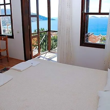 Sleeps 5 Pool Air Con Villa *