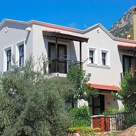 Sleeps 5 Pool Air Con Villa *